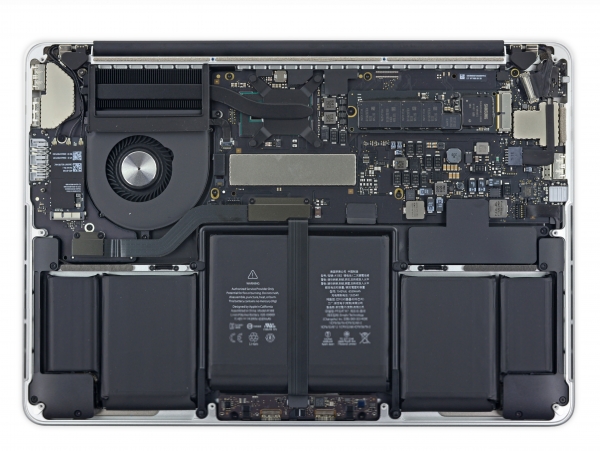 Внутренности Apple MacBook Pro with Retina Display 13